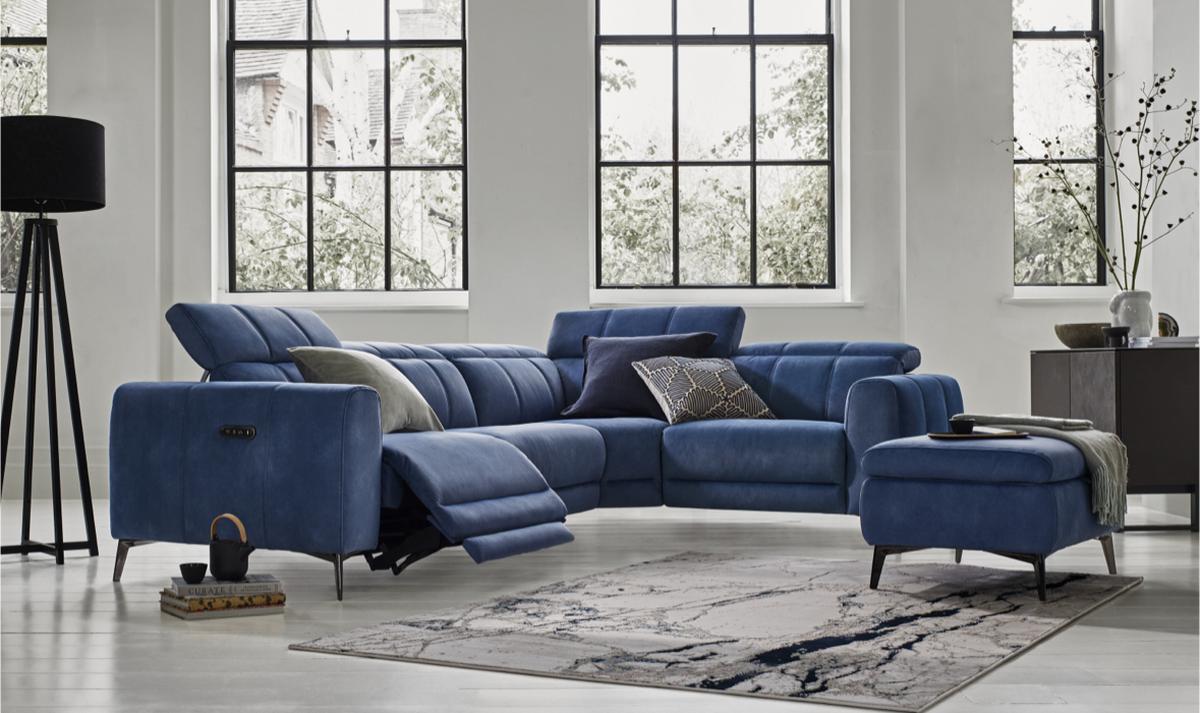 4_Consider sofa size_a